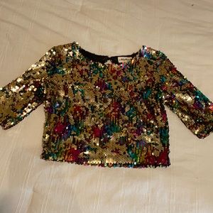 Multi color sequence top.